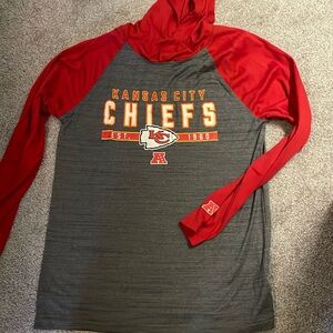 Kansas City Chiefs pullover. Hooded. Thin.